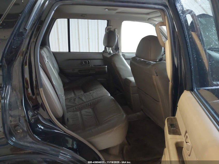 JN8DR09Y94W902380 2004 NISSAN PATHFINDER photo no. 8
