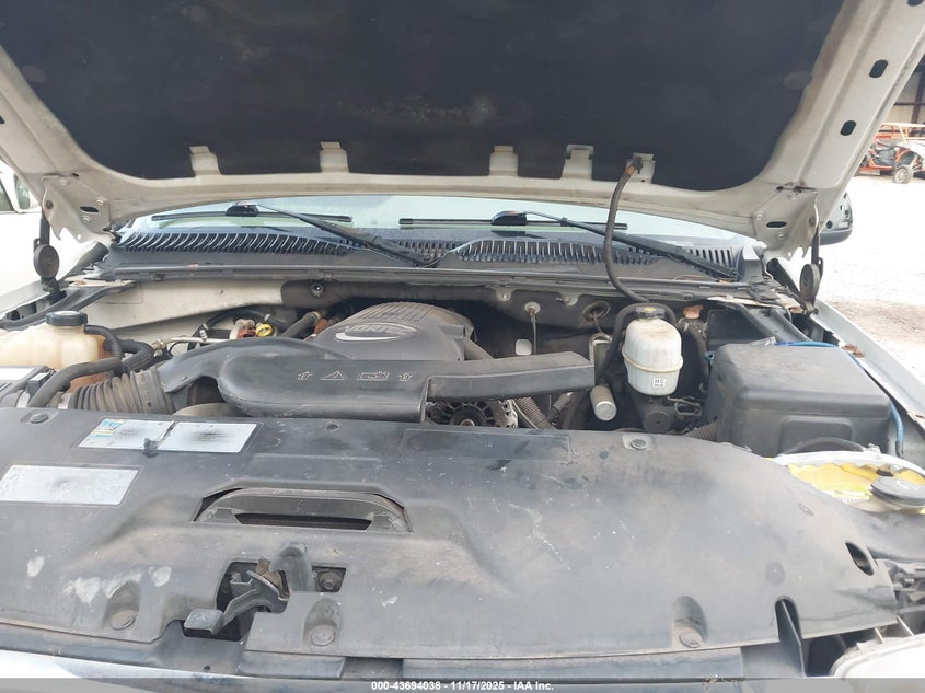 2004 GMC Yukon Sle VIN: 1GKEC13V34J116548 Lot: 43694038