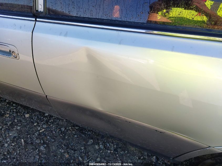 1998 Lexus Es 300 VIN: JT8BF28GXW5030623 Lot: 43694062