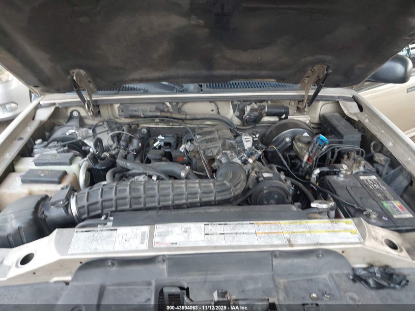 2000 Ford Explorer Xlt VIN: 1FMZU63X6YZA14494 Lot: 43694063