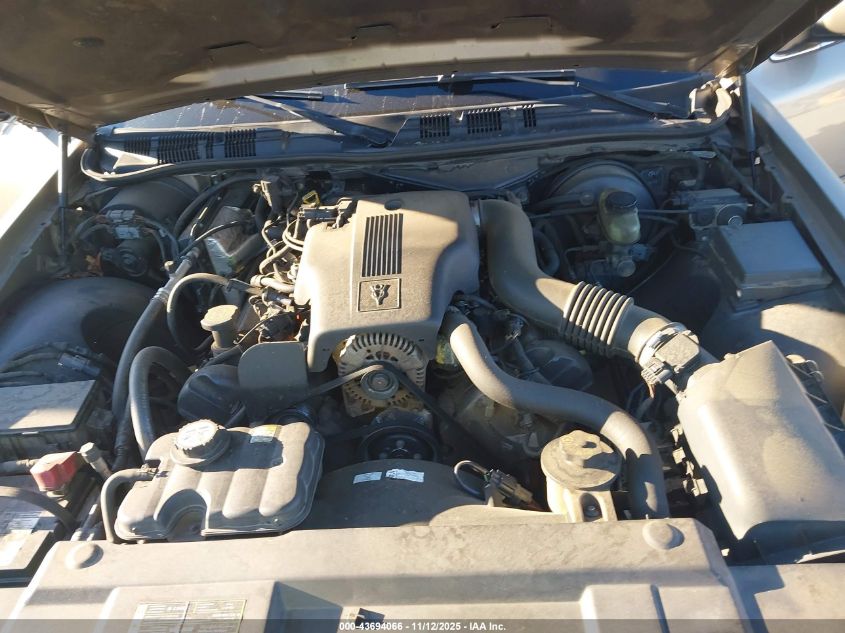 2003 Mercury Grand Marquis Gs VIN: 2MEFM74W73X706165 Lot: 43694066