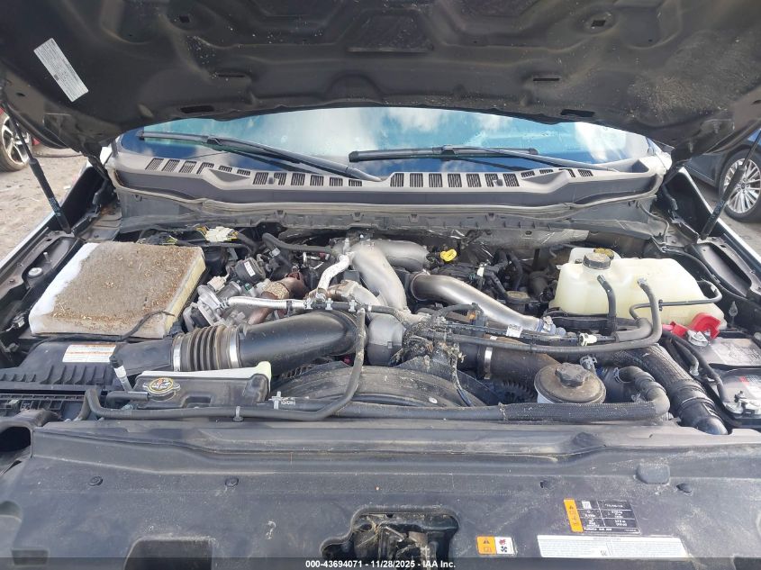 2023 Ford F-450 Lariat VIN: 1FT8W4DT7PEC85631 Lot: 43694071