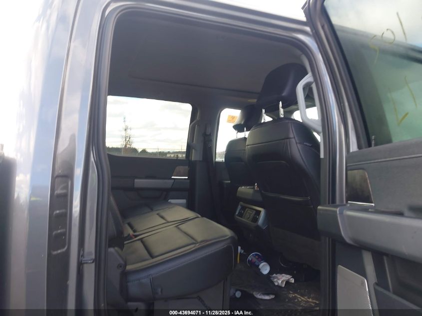 2023 Ford F-450 Lariat VIN: 1FT8W4DT7PEC85631 Lot: 43694071