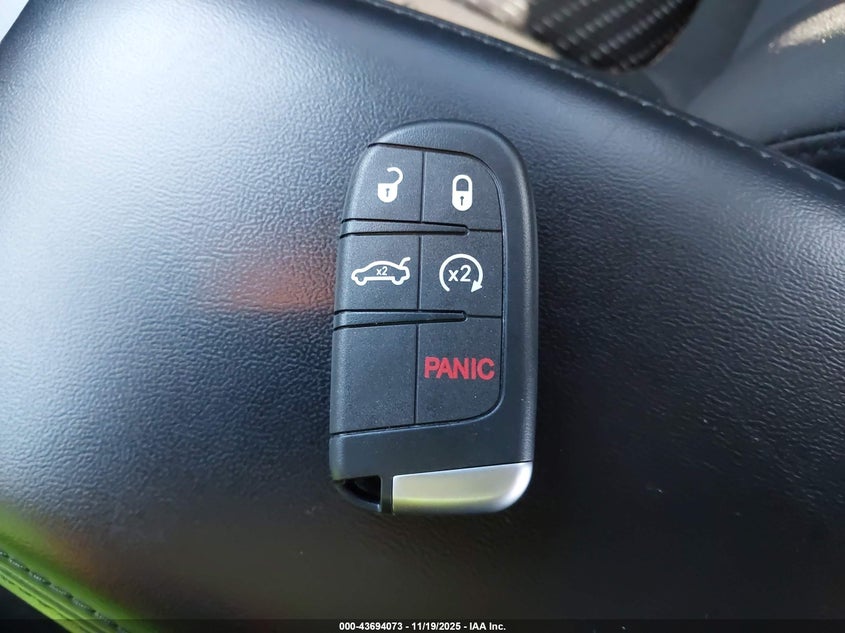 2020 Dodge Journey Se Value VIN: 3C4PDCAB1LT264646 Lot: 43694073