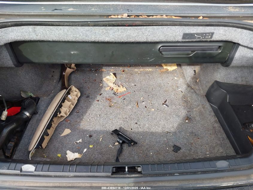 2001 BMW 325Ci VIN: WBABS33431JY52306 Lot: 43694116