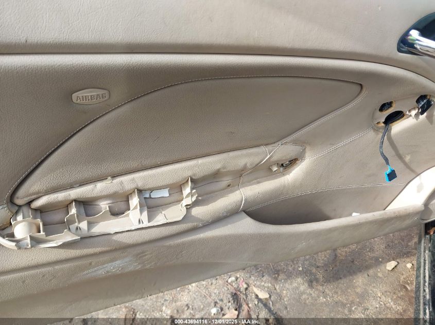 2001 BMW 325Ci VIN: WBABS33431JY52306 Lot: 43694116