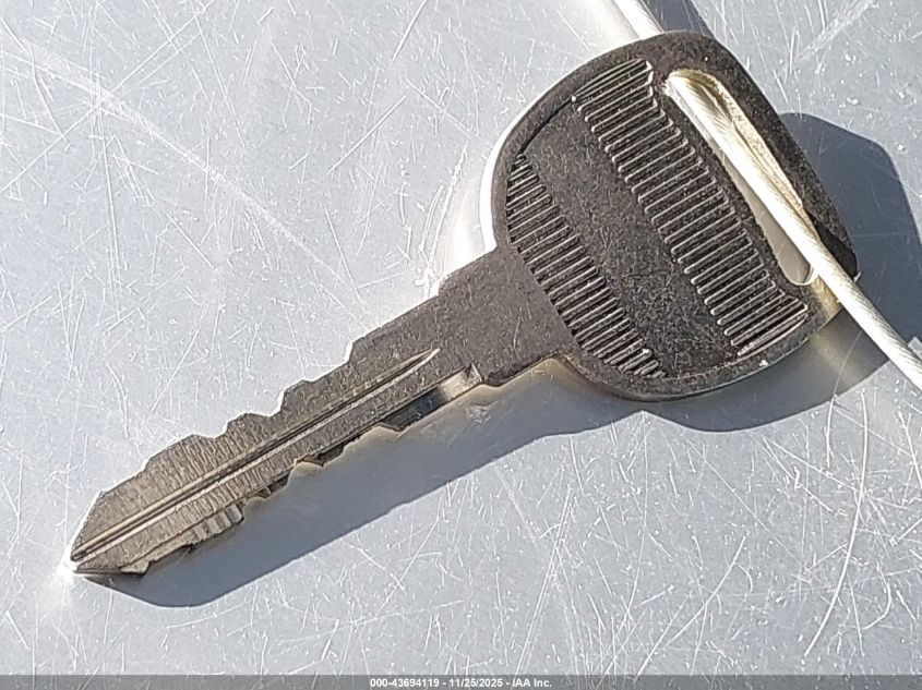 2005 Saturn Vue V6 VIN: 5GZCZ53495S829142 Lot: 43694119