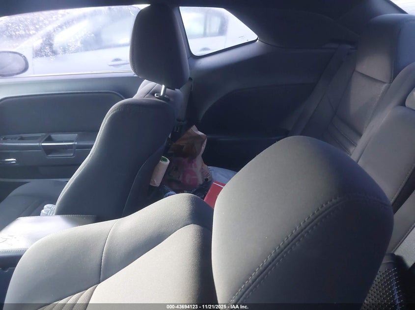 2012 Dodge Challenger Sxt VIN: 2C3CDYAG7CH196132 Lot: 43694123