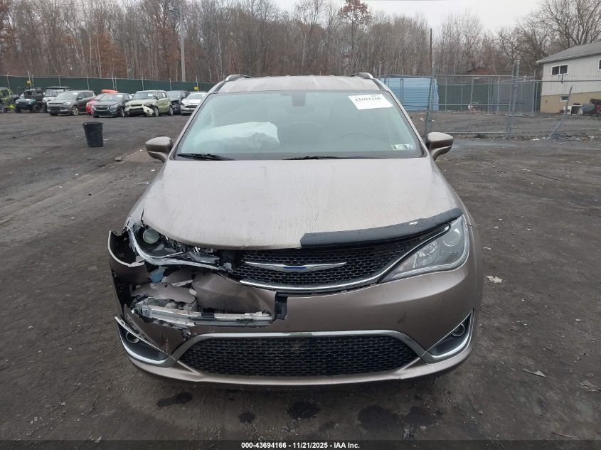 2018 Chrysler Pacifica Touring L VIN: 2C4RC1BGXJR274375 Lot: 43694166
