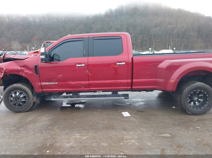 2017 Ford F-350 Lariat VIN: 1FT8W3DT1HEC95289 Lot: 43694197