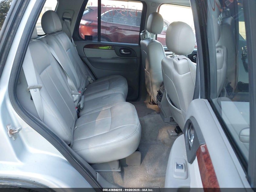 2008 GMC Envoy Denali VIN: 1GKET63M382138151 Lot: 43694210