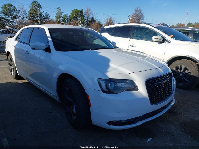 CHRYSLER 300S