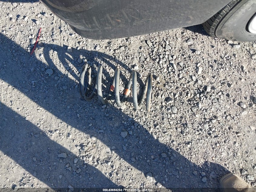 2005 Mazda Tribute S VIN: 4F2YZ96145KM51764 Lot: 43694254