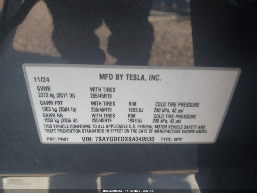 2025 Tesla Model Y Long Range Dual Motor Rear-Wheel Drive VIN: 7SAYGDEDXSA349530 Lot: 43694256