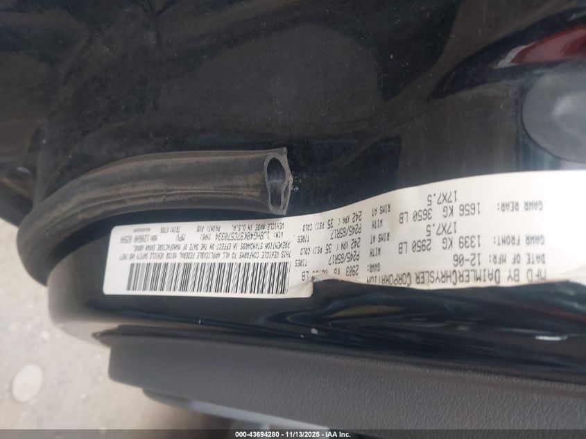 2007 Jeep Commander VIN: 1J8HG48K97C570334 Lot: 43694280