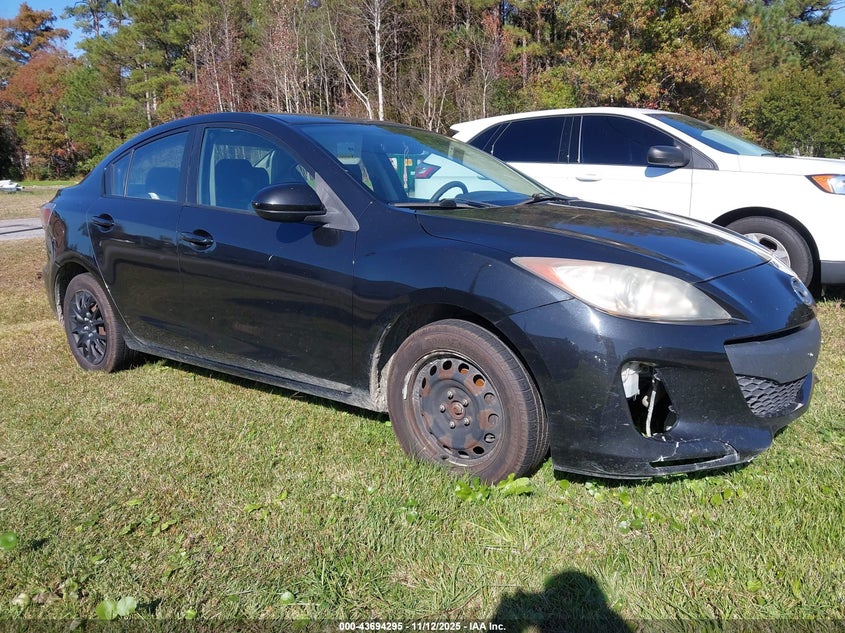 2013 MAZDA MAZDA3 I SV - JM1BL1TF2D1844417