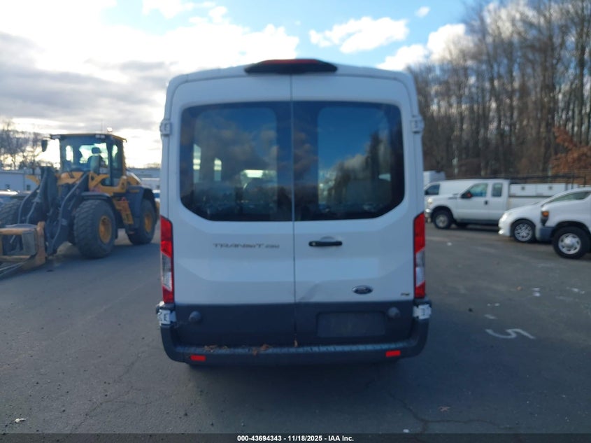 2018 Ford Transit-250 VIN: 1FTYR2CM4JKA11821 Lot: 43694343