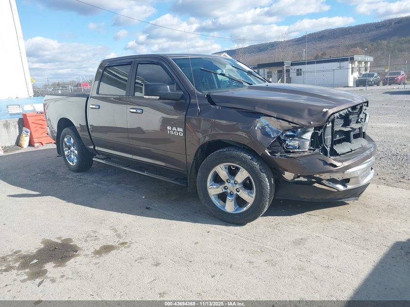 RAM 1500 BIG HORN 4X4 5 7 BOX