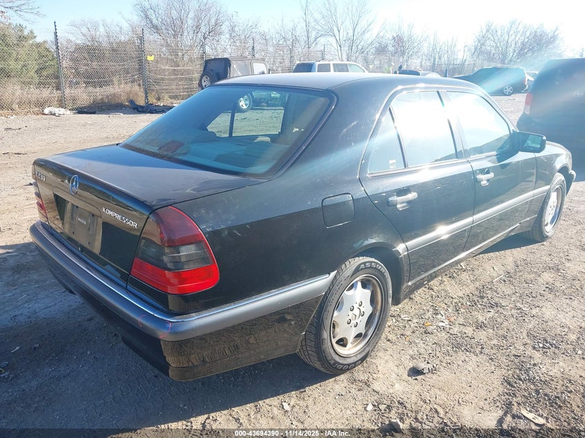 WDBHA24G7XA732728 1999 MERCEDES-BENZ C-KLASSE photo no. 4