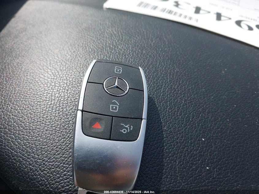 2020 Mercedes-Benz Glc 300 4Matic VIN: WDC0G8EB2LF745431 Lot: 43694436