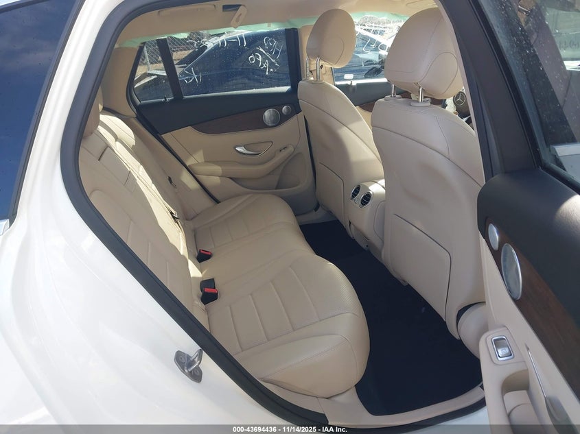 2020 Mercedes-Benz Glc 300 4Matic VIN: WDC0G8EB2LF745431 Lot: 43694436