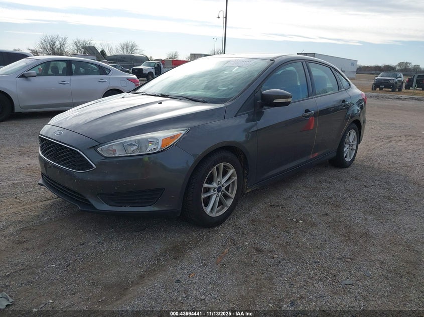 1FADP3F2XFL239219 2015 FORD FOCUS photo no. 2