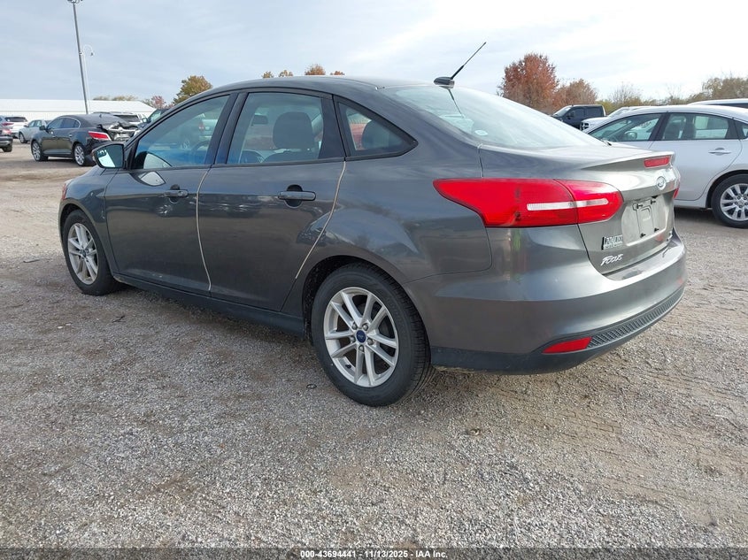 1FADP3F2XFL239219 2015 FORD FOCUS photo no. 3