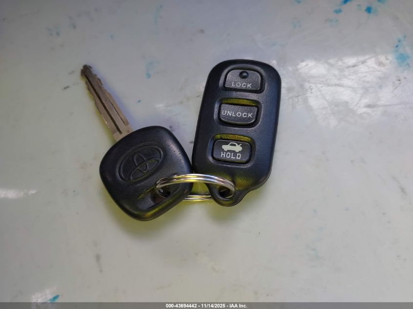 2005 Toyota Camry Xle V6 VIN: 4T1BF32K25U617564 Lot: 43694442