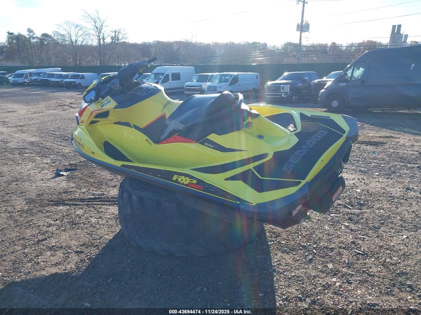 00000YDV15869B515 2015   photo no. 3