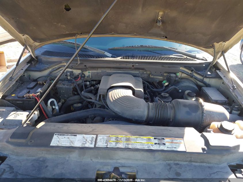 2002 Ford Expedition Xlt VIN: 1FMRU15W02LA44074 Lot: 43694476