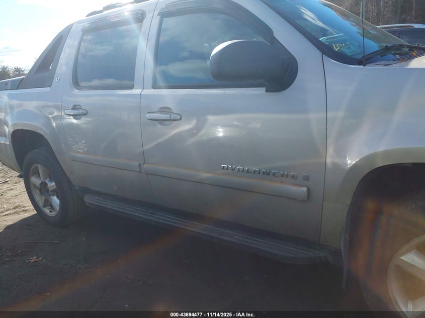 2007 Chevrolet Avalanche 1500 Ls/Lt/Ltz VIN: 3GNFK12347G169579 Lot: 43694477