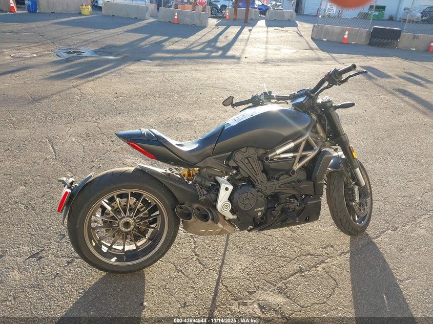 2018 Ducati Xdiavel VIN: ZDM13BKW9JB008911 Lot: 43694544