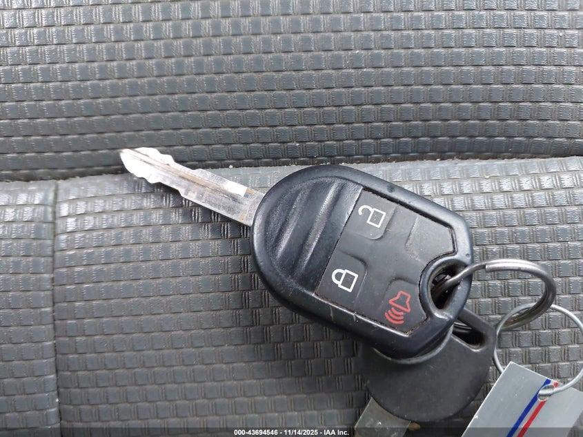 2016 Ford F-350 Chassis Xl VIN: 1FDRF3G69GEC87526 Lot: 43694546