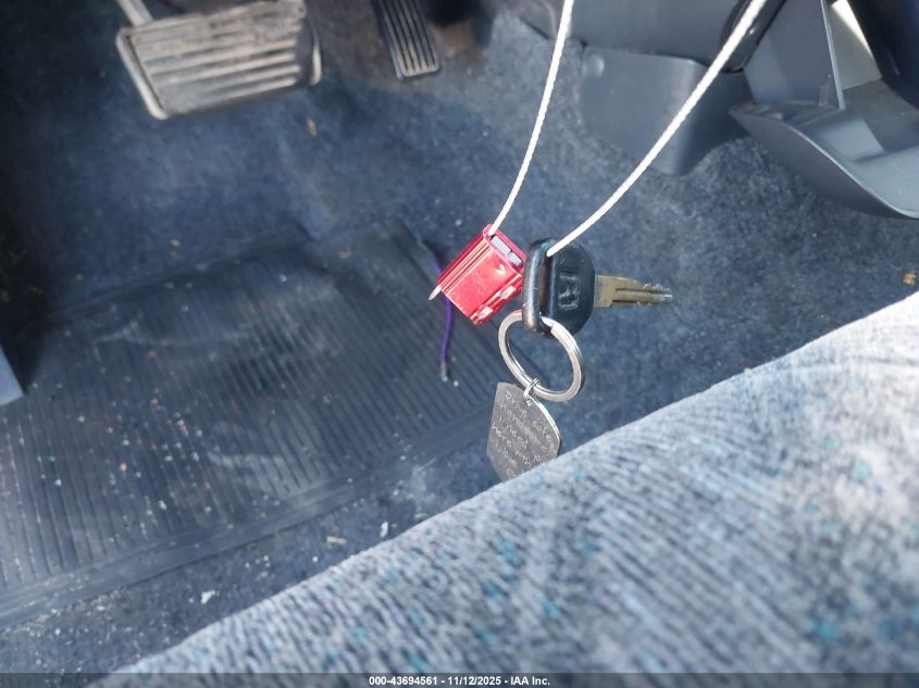 1999 Honda Cr-V Lx VIN: JHLRD1848XC041206 Lot: 43694561