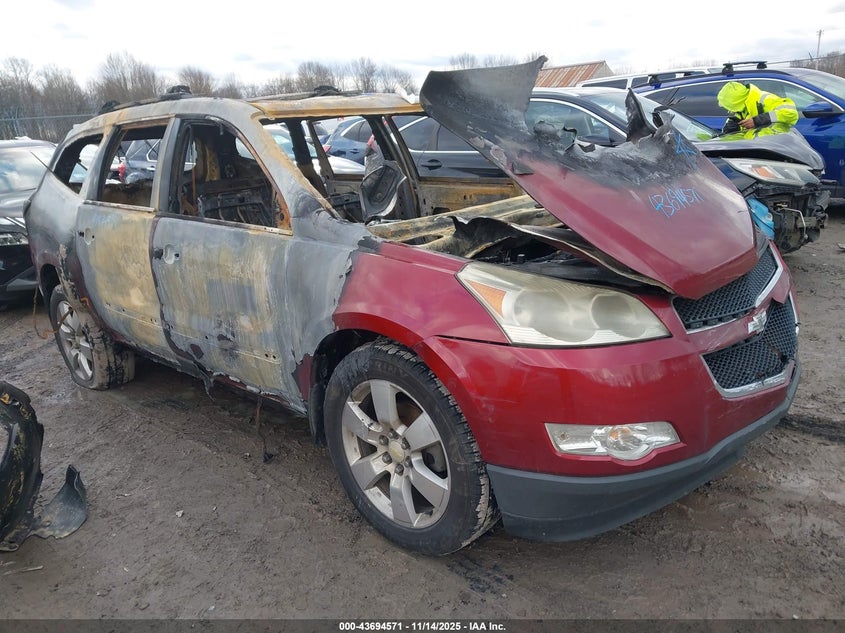1GNKRGED4BJ102957 2011 CHEVROLET TRAVERSE photo no. 14