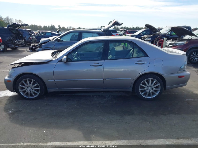 2003 Lexus Is 300 VIN: JTHBD192230072716 Lot: 43694619