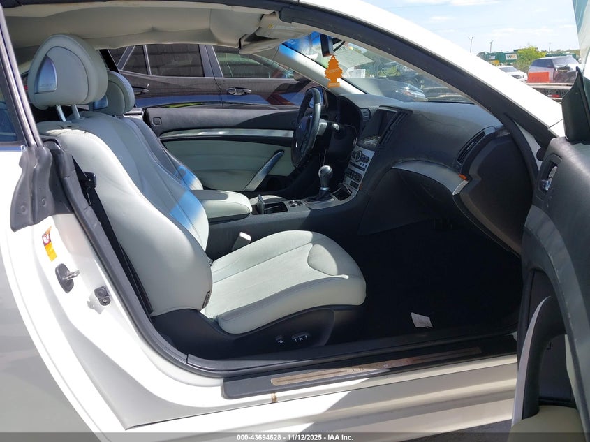 JNKCV66E69M722291 2009 INFINITI G photo no. 5