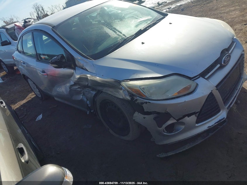 2014 FORD FOCUS SE - 1FADP3F21EL383174