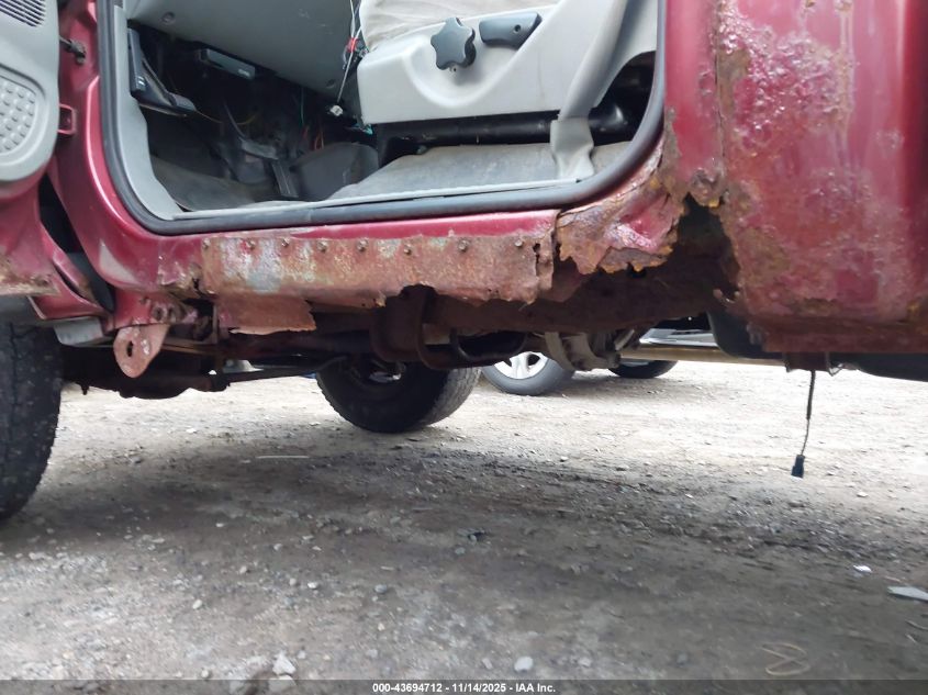 2003 Ford F-250 Xl/Xlt VIN: 1FTNF21L13EC77627 Lot: 43694712