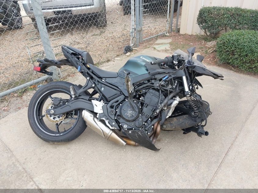 2025 Kawasaki Ex650 P VIN: ML5EXEP12SDAF7060 Lot: 43694717