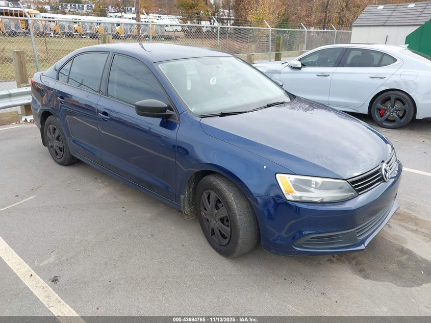 VOLKSWAGEN JETTA 2.0L S