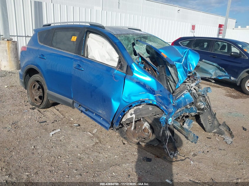 2016 TOYOTA RAV4 LE - JTMZFREV1GJ077284