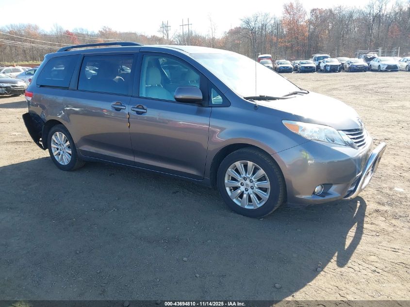 TOYOTA SIENNA XLE 7 PASSENGER