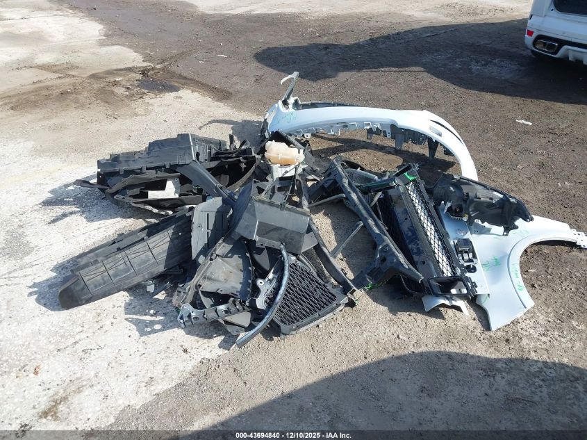 2020 Land Rover Range Rover Sport Svr VIN: SALWZ2RE3LA725626 Lot: 43694840