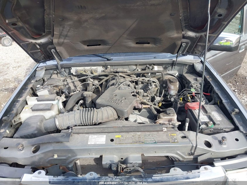 2011 Ford Ranger Xlt VIN: 1FTLR4FE8BPA81160 Lot: 43694861