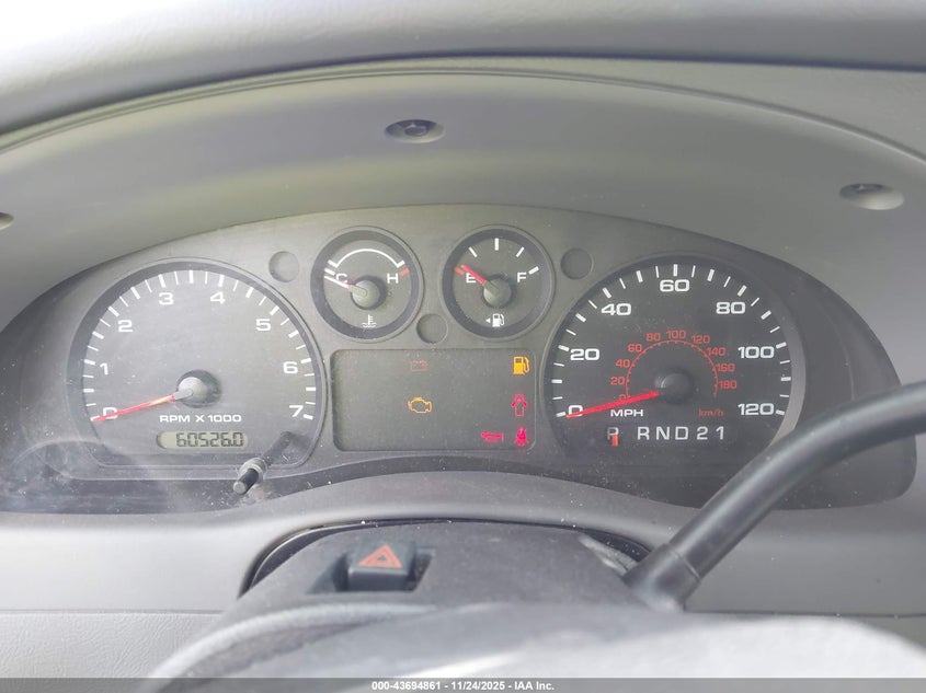 2011 Ford Ranger Xlt VIN: 1FTLR4FE8BPA81160 Lot: 43694861