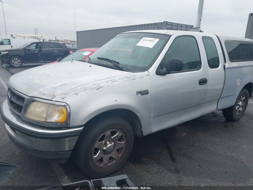 1FTDX1720VNB28369 1997 FORD F-150 photo no. 2