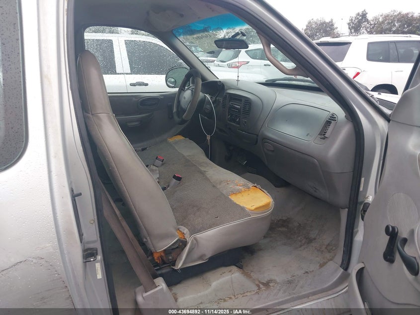 1FTDX1720VNB28369 1997 FORD F-150 photo no. 5