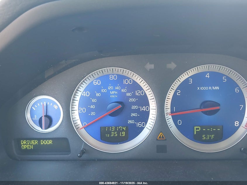 2007 Volvo Xc90 V8 Sport VIN: YV4CT852871404761 Lot: 43694921