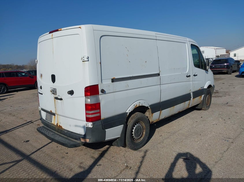 WD0PE745285261666 2008 DODGE  photo no. 4